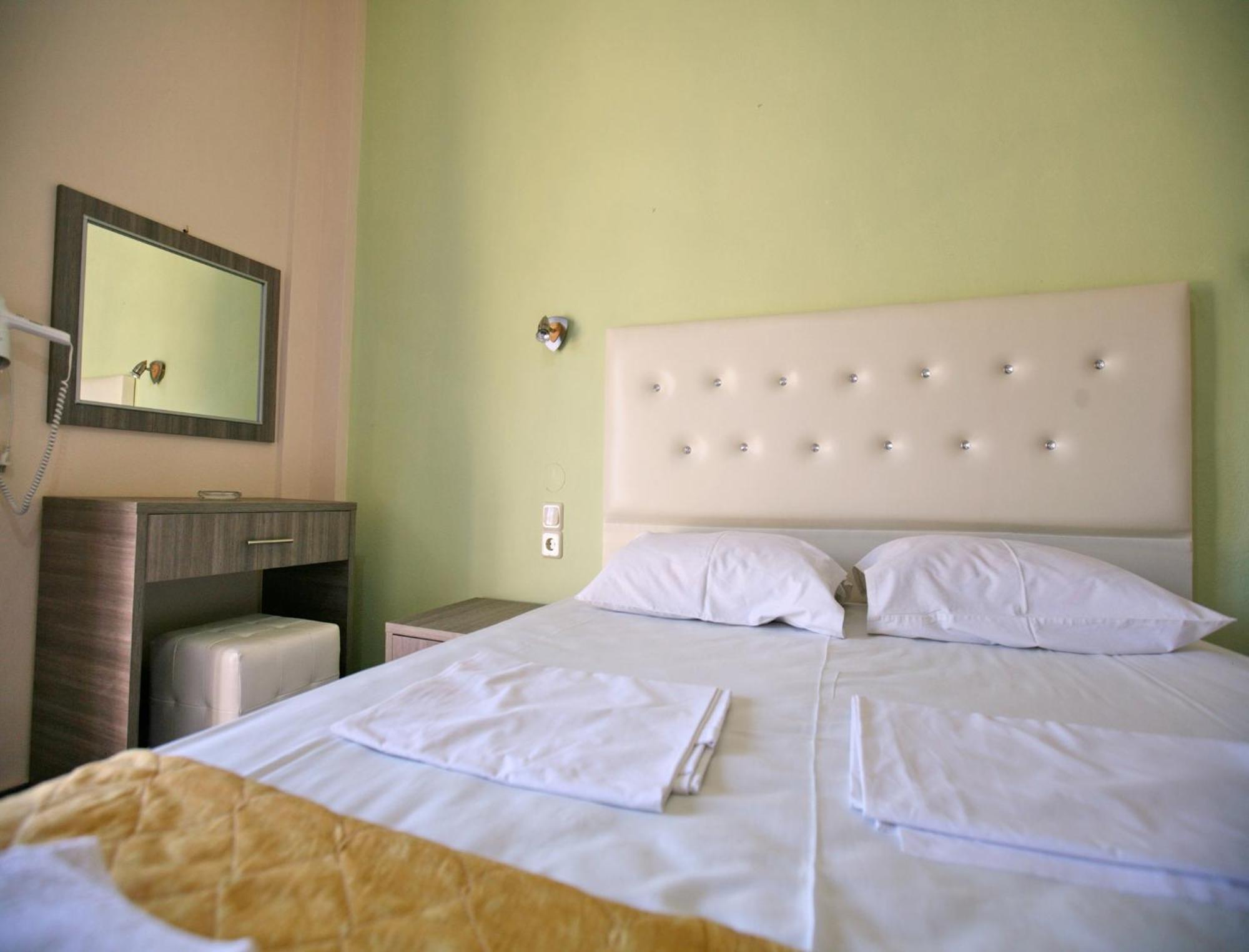 Armonia Studios Anaxos Habitación foto